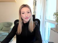 Helloooo, i am amber, 20 years old student in Amsterdam University<3 ! origin i am from poland-ukraine
