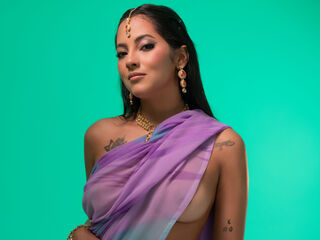 adult liveshow AnoukChopra
