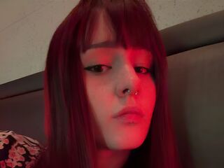 erotic cam MaeveLith