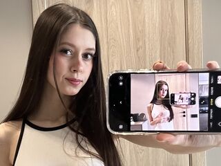 live strip tease show MelissaMelis