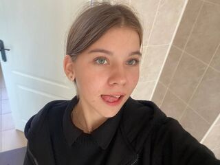 live sex show NadineGene