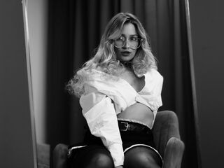 live webcam model AugustineMoore
