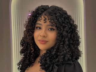 free nude webcam show EmilyJey