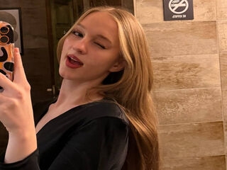 sexy camgirl live IleanaNiese