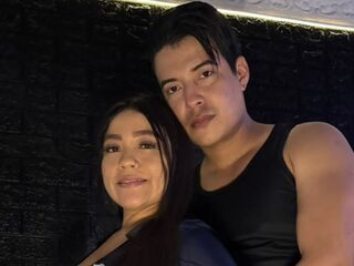 cam chat AngelisAndJuan