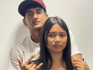 closeup fuck webcam JhonAndEmily