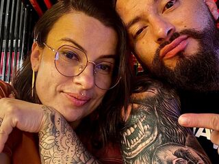 hot naked camcouple livesex LizJohel