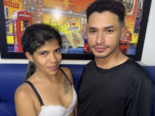 naked cam couple masturbating with sextoy MarceAndLucas