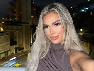 bizarre live cam EvaQuinn