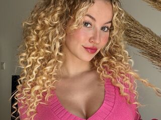 leather fetish girl cam KarolinaRomero