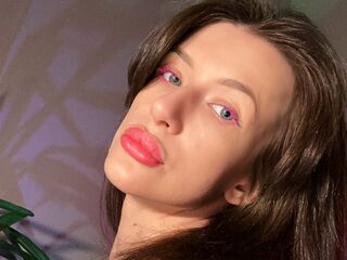 camslut naked AliceJafferson