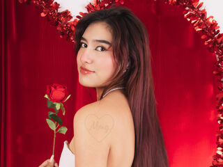 camslut showing tits AliceKemp