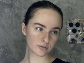 free live cam chat AlisaFreshly