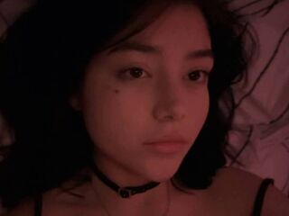 cam girl AlisaGlow