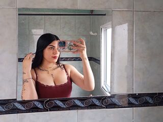 free video chat room AlisonAby