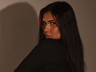 camgirl webcam AlizLatifa