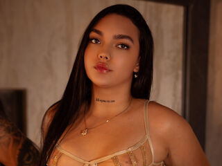 teaser cam AlliceMays