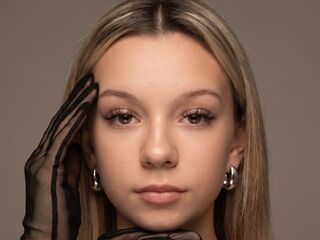 cam whore livesex AmandaRandolph