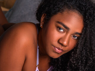 hot sex cam AmaraRuiiz