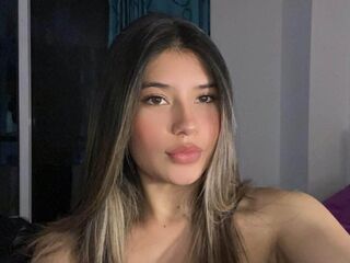 girl webcam AmberCuellar