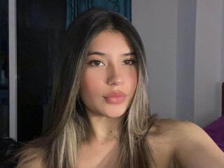 hot cam girl fingering pussy AmberDaniela