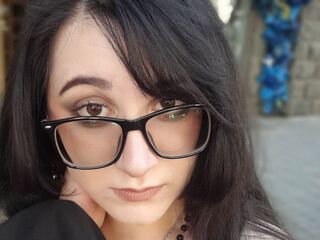cam girl showing tits AmberlyPerri