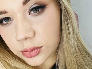 sexy camgirl picture AminaDigges