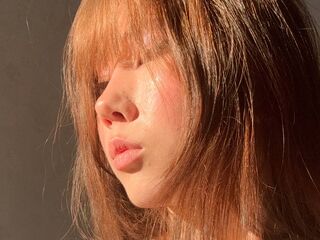 chat show AmiraCorbell