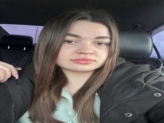hot sex webcam AvelineMyst