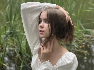 camslut webcam video BellaAmorina