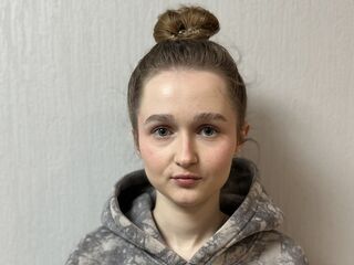 free chatroom BethAustin