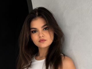 campicture BridgetteBloome