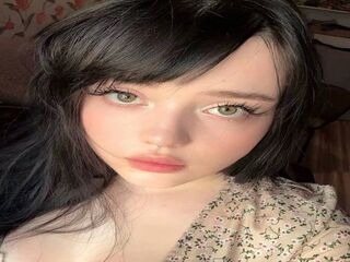 webcam babe chatroom BritneyThimmes