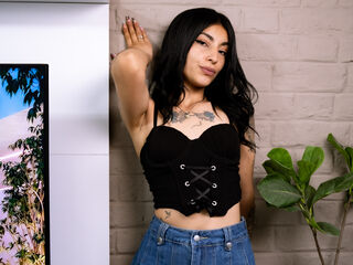 girl topless chat BrunnetAlba