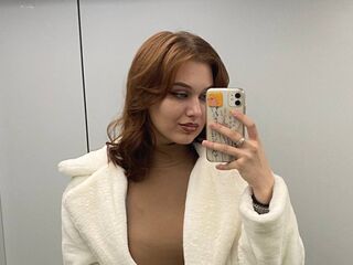 camgirl chat room BrynnMeury