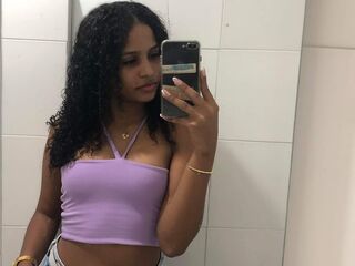 webcampic CamilaHank