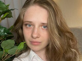 free liveshow CamillaKelly