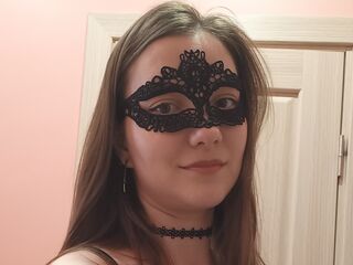 webcam striptease show CaramelCharm