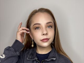 cyber sex chat CaseySalizar