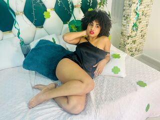 cam girl masturbating with sextoy CataleyaGuerrero