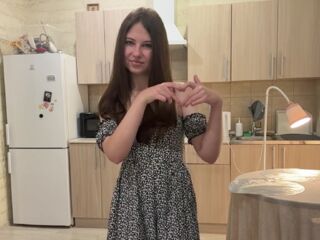 camgirl showing pussy CecilyStalley