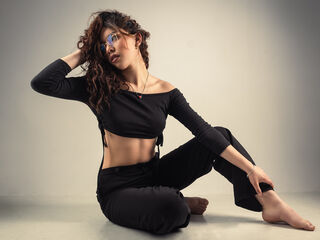 hot naked cam girl ChloeSteele