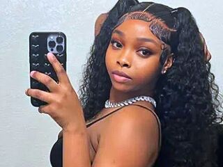 girl sex chat ChristabelBella