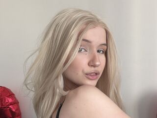 streaming live webcam ChunBirdwell