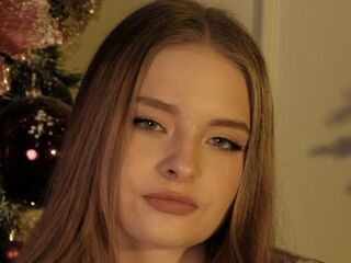 hot cam girl masturbating CindiBrunot