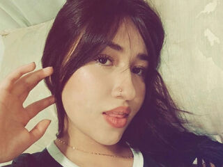 girl cam ClaireThomas