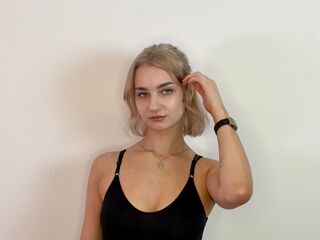 camslut CleoHarringtons