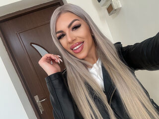 free live chatroom CleoVys