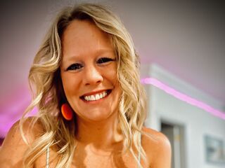 hot live cam ColoradoWildWife