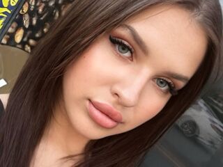 free livesex CoraLennox